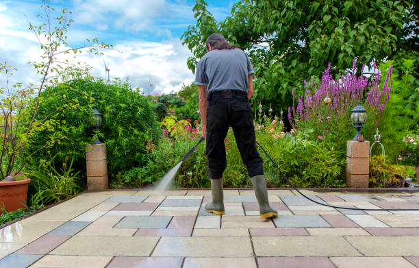 Best Fence Cleaning  in Russell, PA