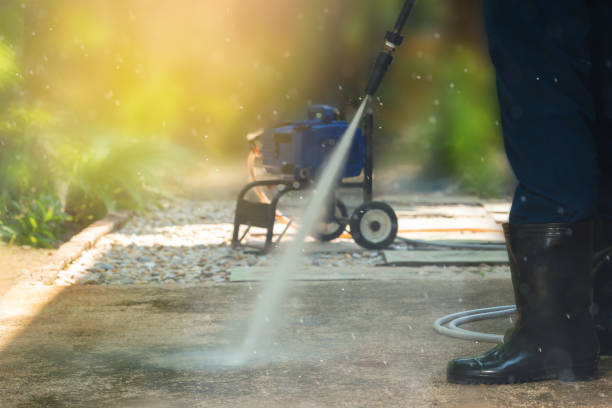 Best Roof Washing  in Russell, PA